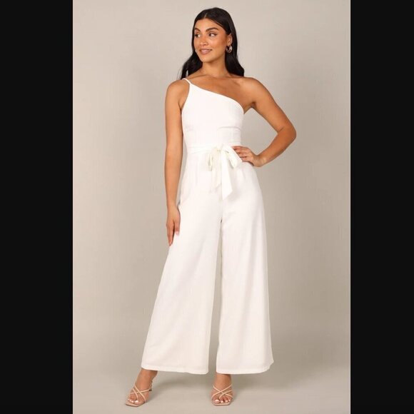 Petal & Pup Leyton White One Shoulder Wide Leg Belted Jumpsuit 4 - Picture 5 of 16